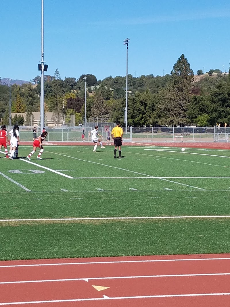 Healdsburg High photo