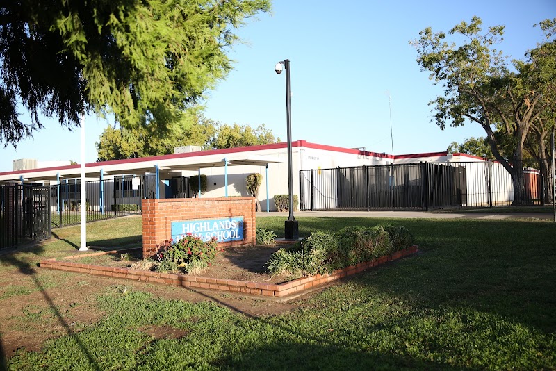 Highlands High photo