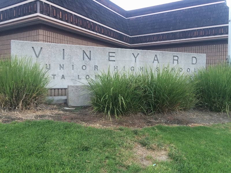 Vineyard Junior High photo