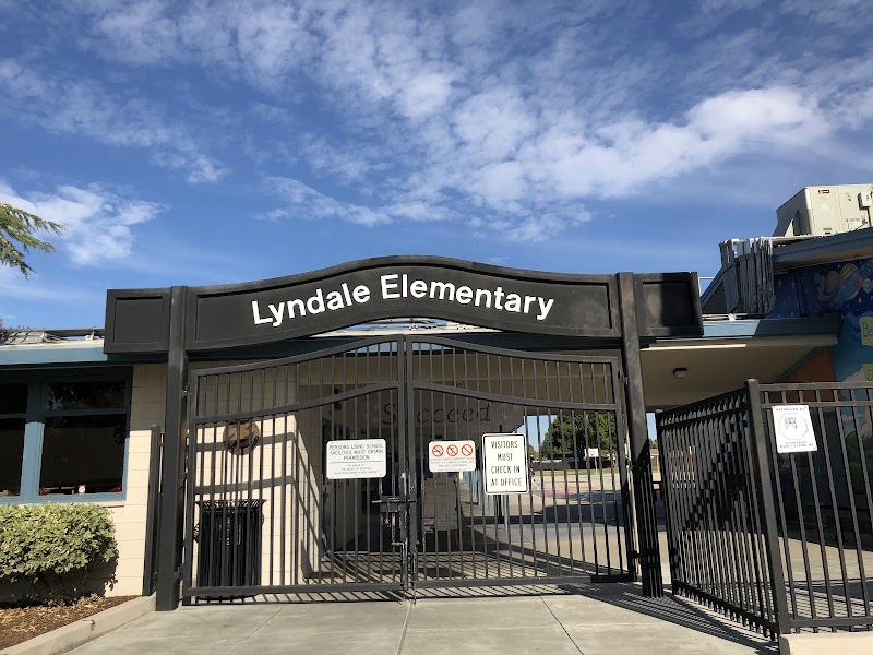Lyndale Elementary photo