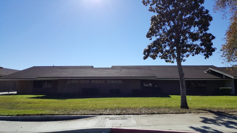 Loma Vista Middle photo