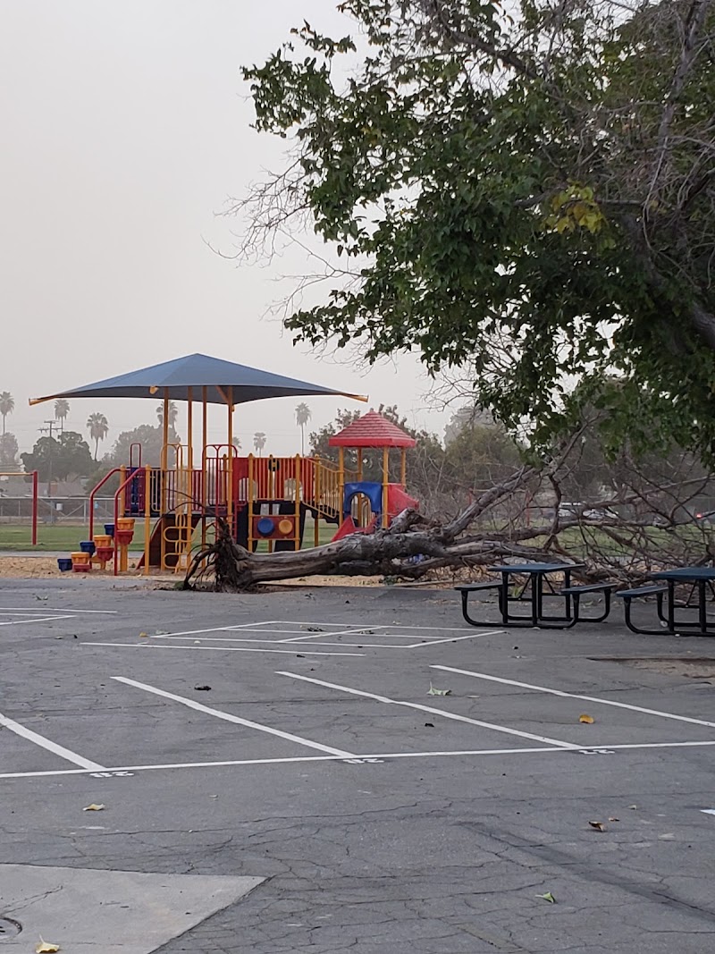 Frank West Elementary photo