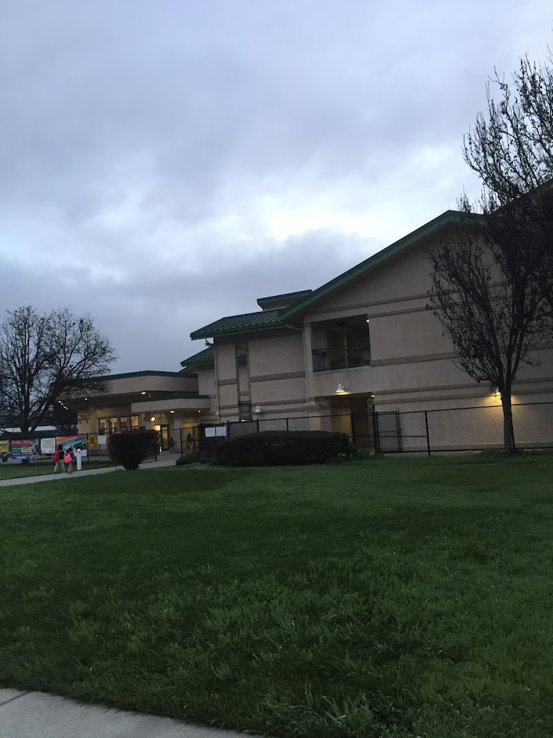 Shirakawa (George Sr.) Elementary photo