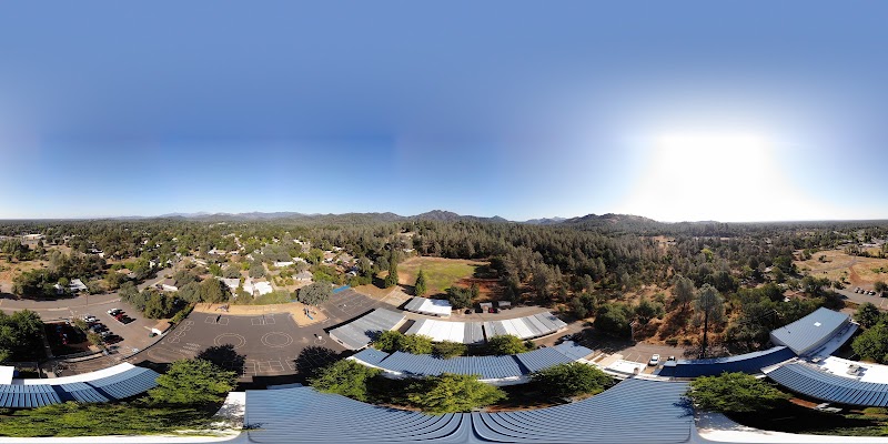 Grand Oaks Elementary photo