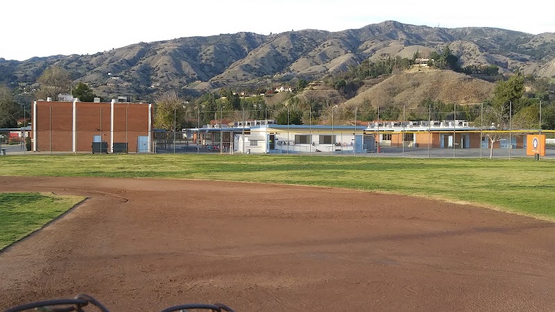 Sutherland Elementary photo