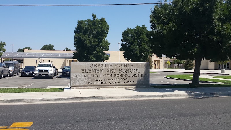 Granite Pointe Elementary photo