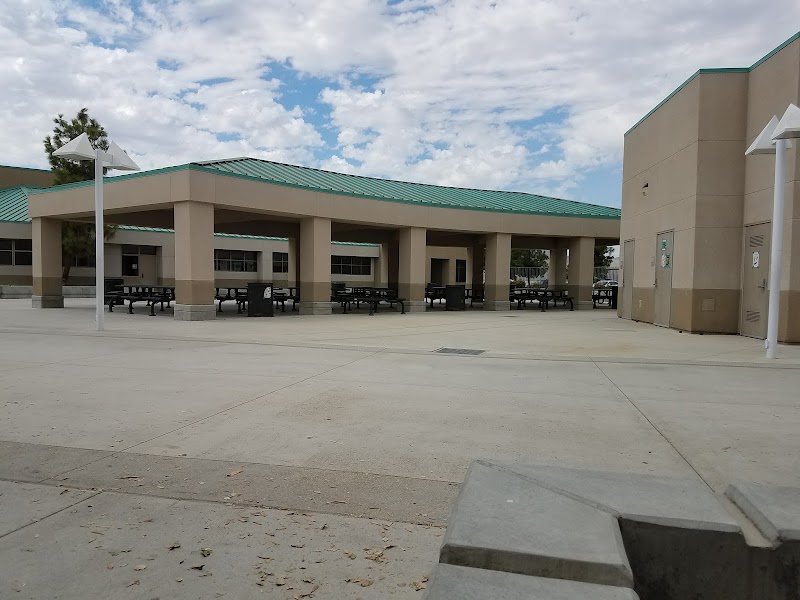 Tahquitz High photo