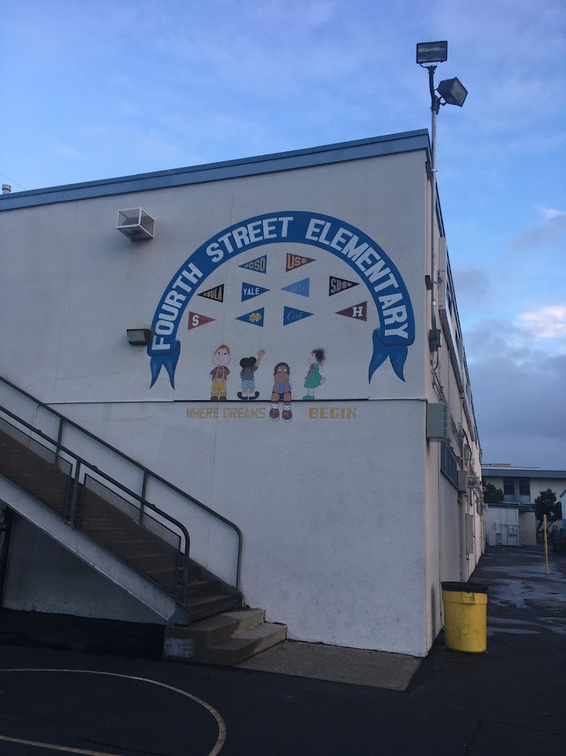 Fourth Street Elementary photo