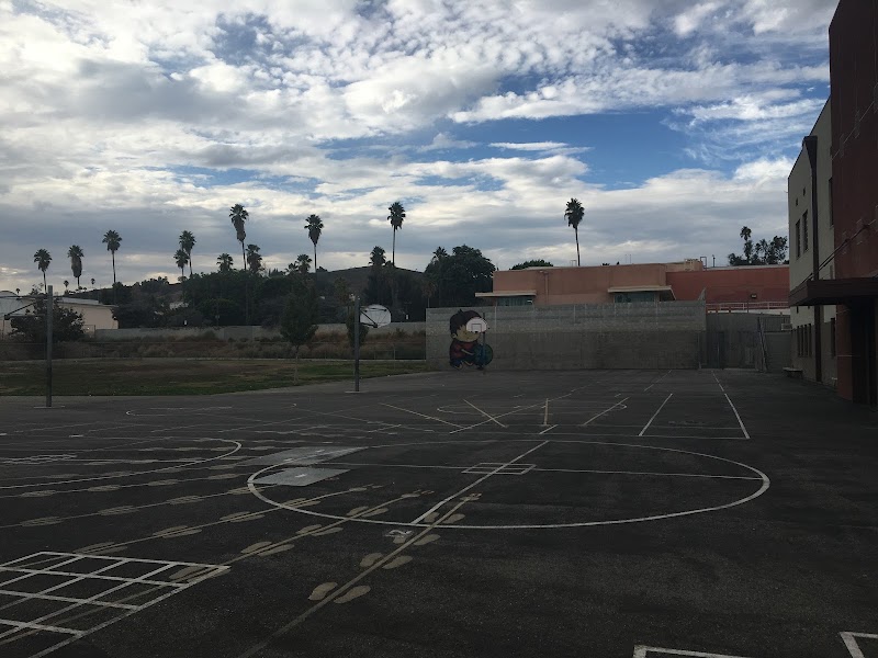 Cesar Chavez Elementary photo