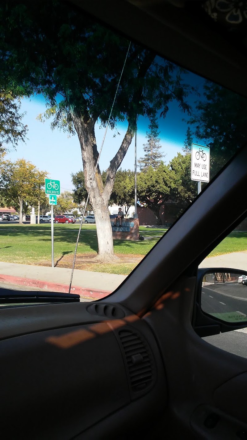 Roosevelt Junior High photo