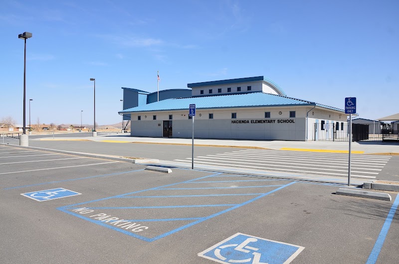 Hacienda Elementary photo