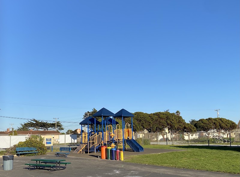 Marina Vista Elementary photo