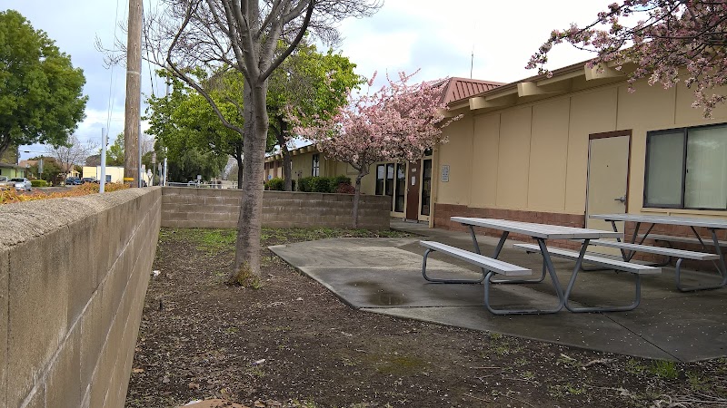 Alvarado Elementary photo