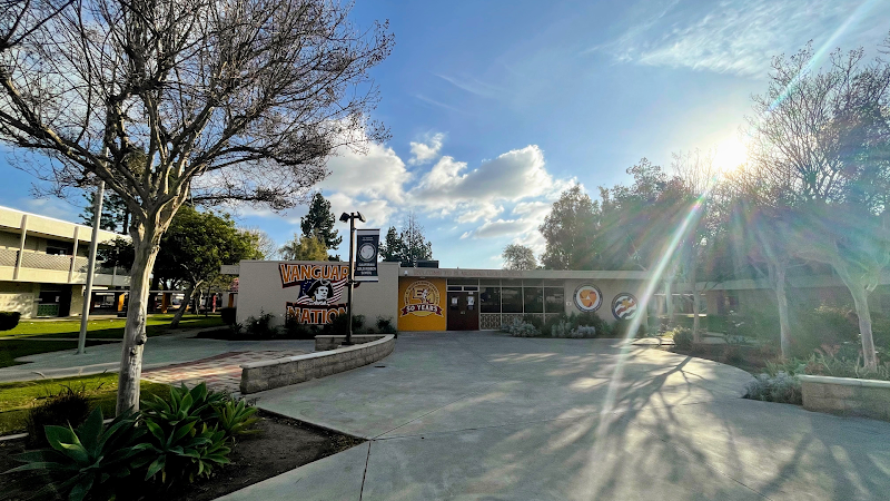 El Modena High photo