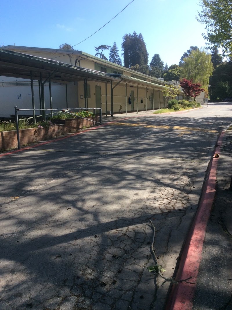 Valencia Elementary photo