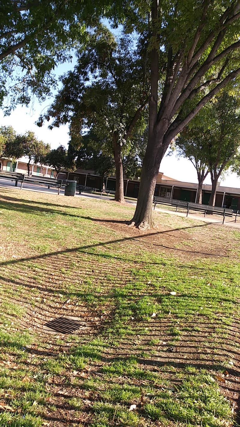 Moore Middle photo