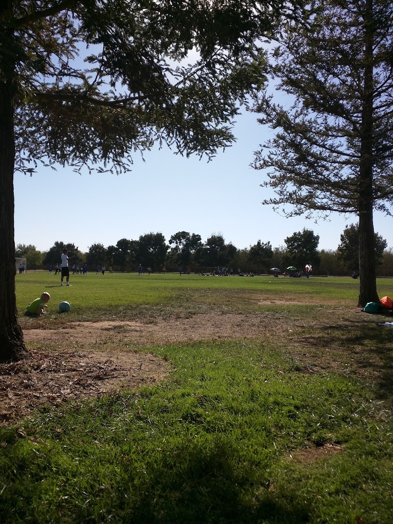 Colony Oak Elementary photo