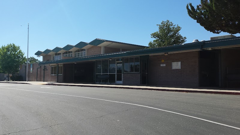 Pershing Elementary photo