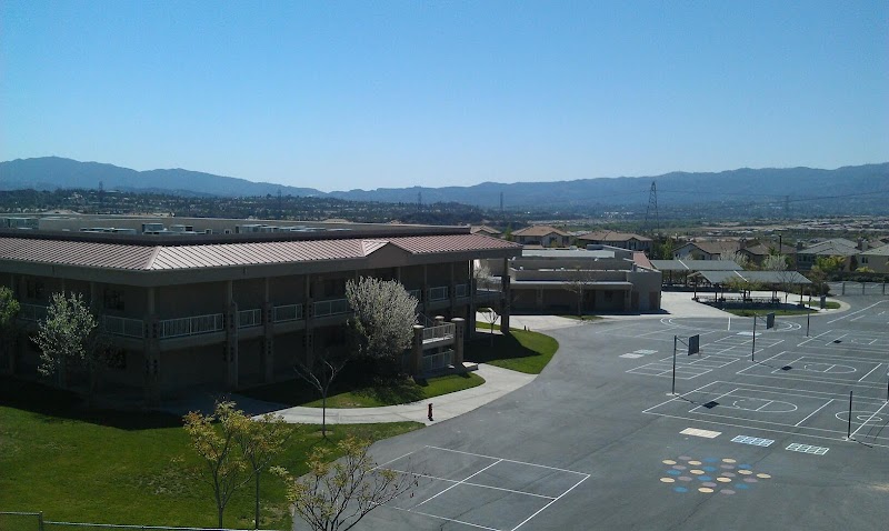Tesoro del Valle Elementary photo