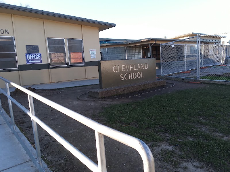 Cleveland Elementary photo