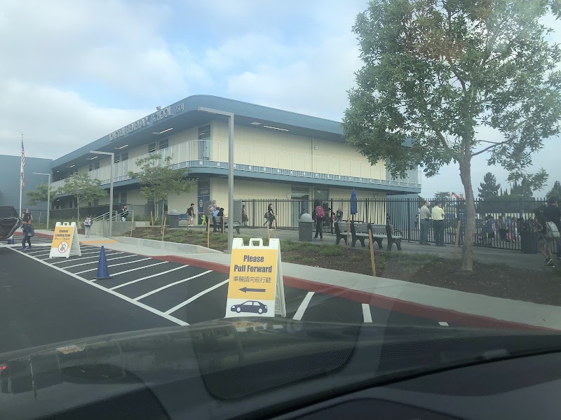 Longden Elementary photo