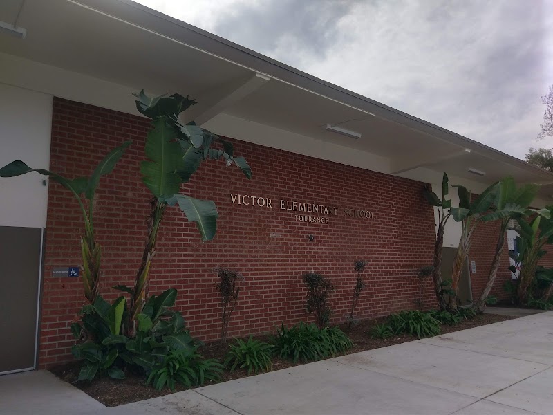 Victor Elementary photo
