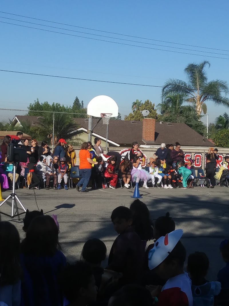 Vine Elementary photo