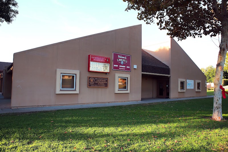 Sierra Vista Middle photo