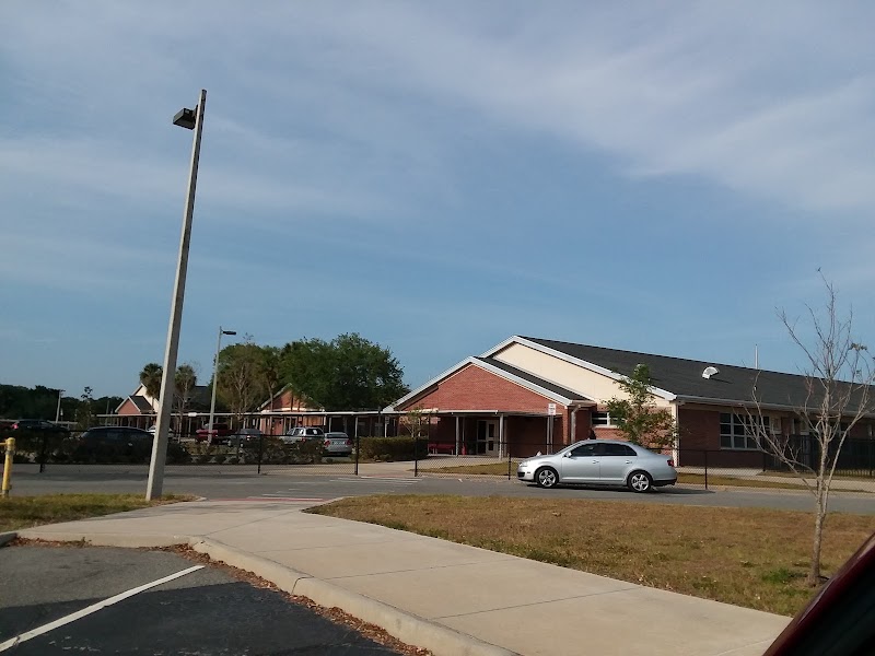 THACKER AVENUE ELEMENTARY FOR INTERNATIONAL STUDIES photo